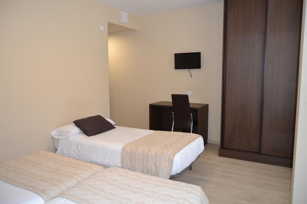 Pension-Albergue Lemos Tríacastela Extérieur photo