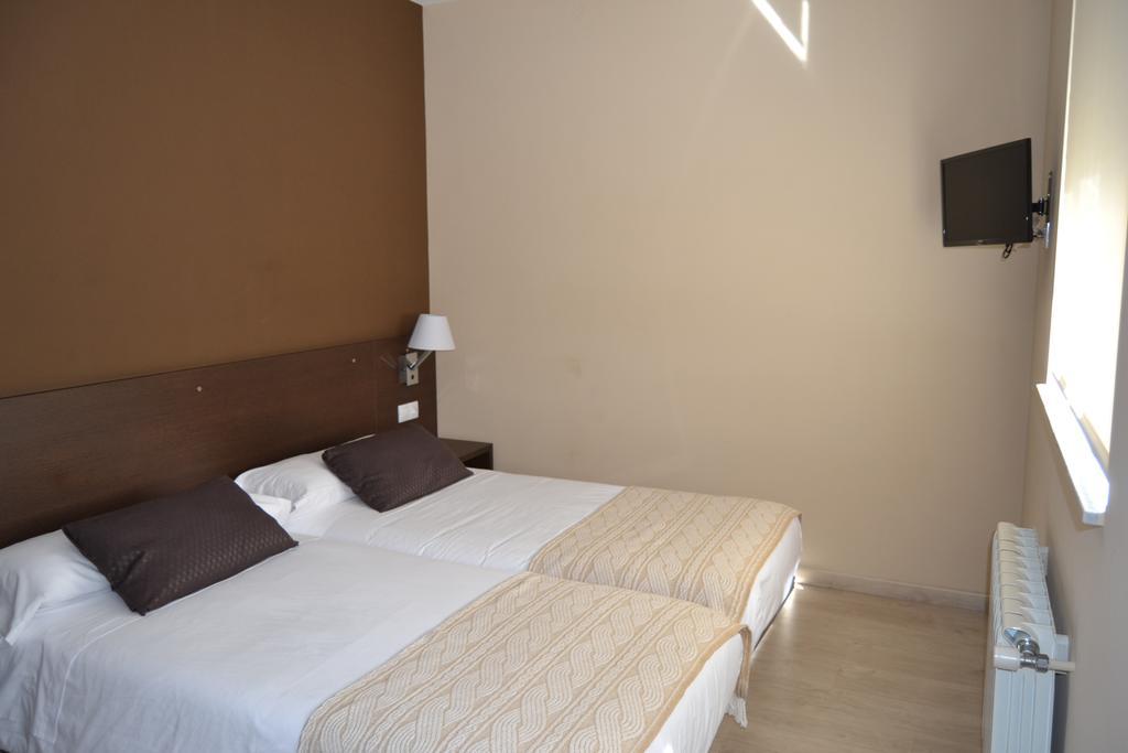 Pension-Albergue Lemos Tríacastela Extérieur photo